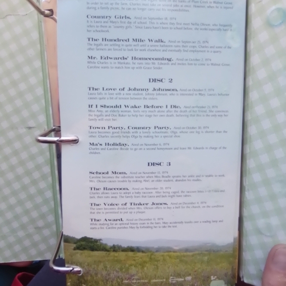 Little House on the Prairie DVD Box Set - Picture 6 of 8